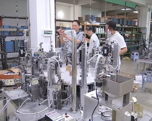 砥礪奮進(jìn)的五年 龍湖區(qū)以“三大抓手”持續(xù)發(fā)力，推動(dòng)城區(qū)提質(zhì)與園區(qū)增效——琳龍物流的實(shí)踐與啟示